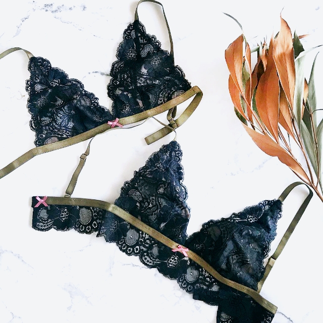 ノンワイヤーロングブラ